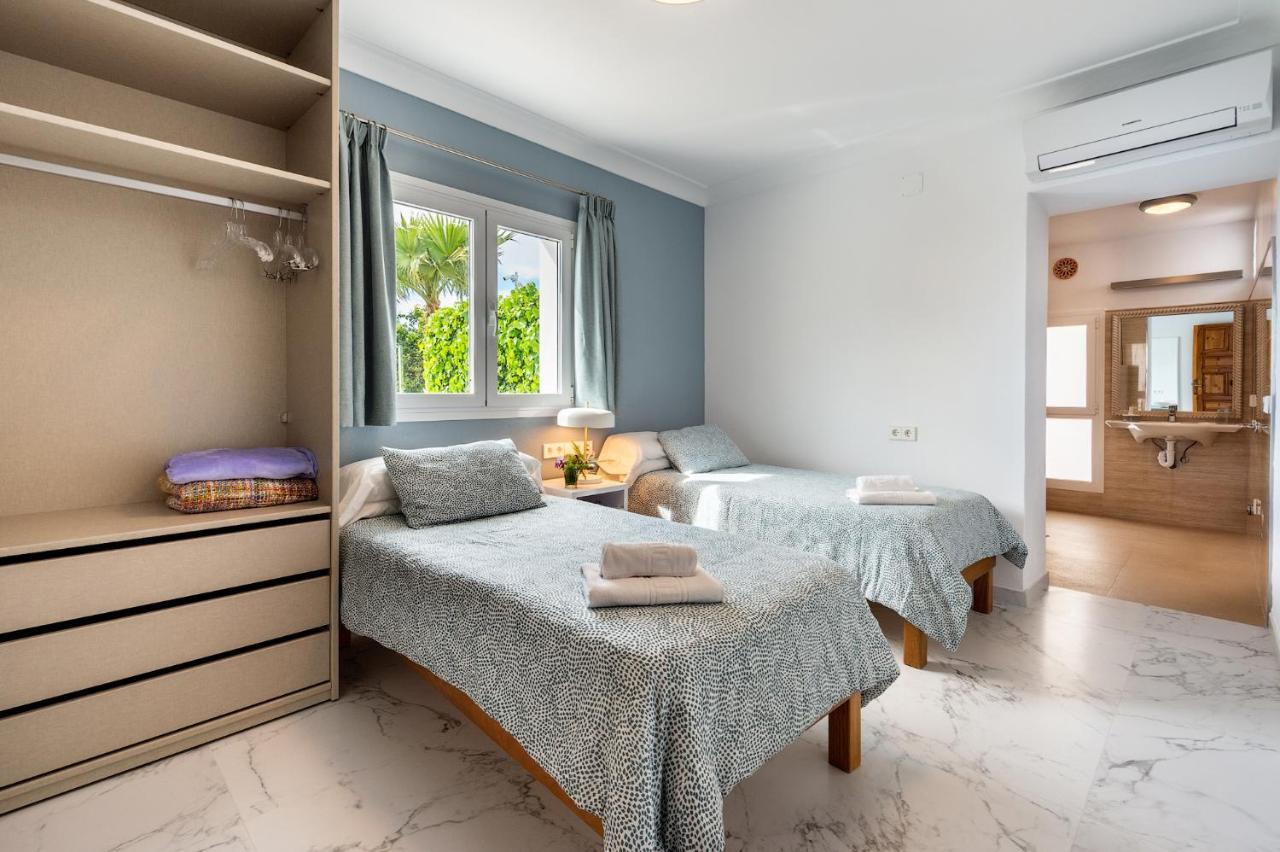 Villa Can Joan I - Fantastic Sunset Views And Family Friendly - San Antonio  Exteriér fotografie