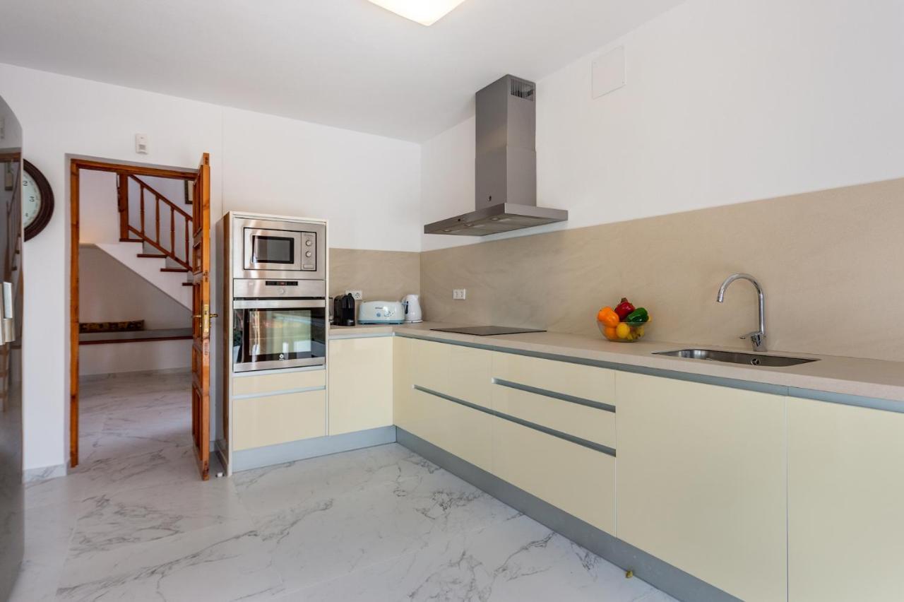 Villa Can Joan I - Fantastic Sunset Views And Family Friendly - San Antonio  Exteriér fotografie