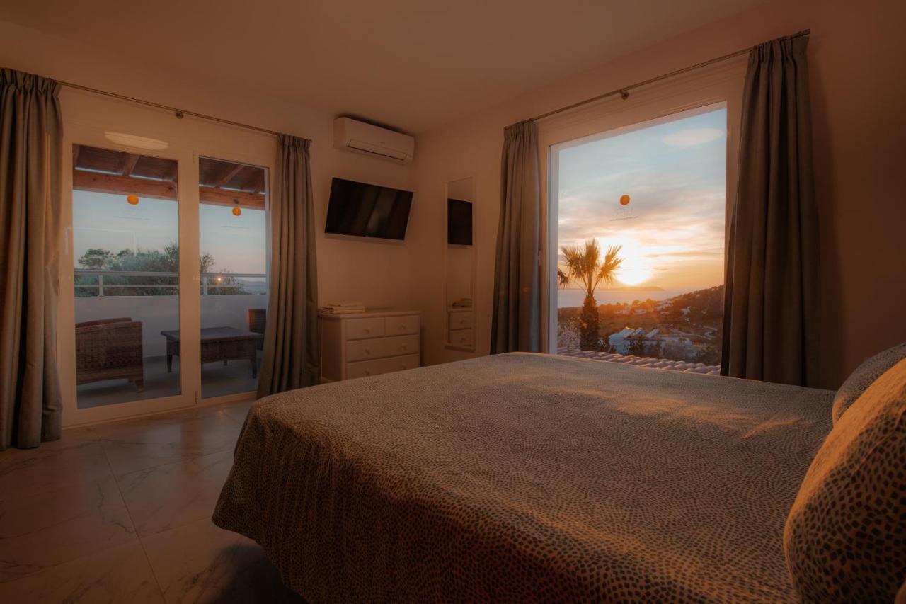 Villa Can Joan I - Fantastic Sunset Views And Family Friendly - San Antonio  Exteriér fotografie