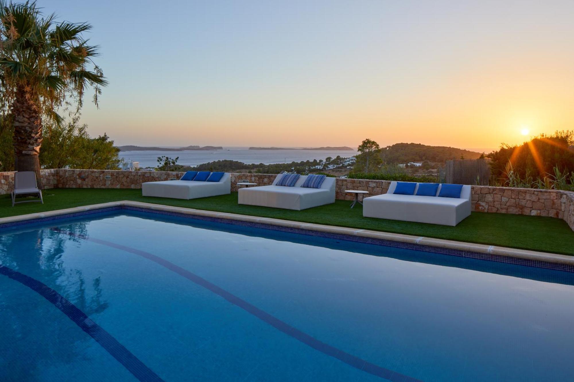 Villa Can Joan I - Fantastic Sunset Views And Family Friendly - San Antonio  Exteriér fotografie